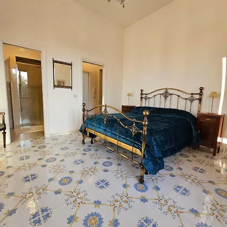 Romeo E Giulietta * Angri